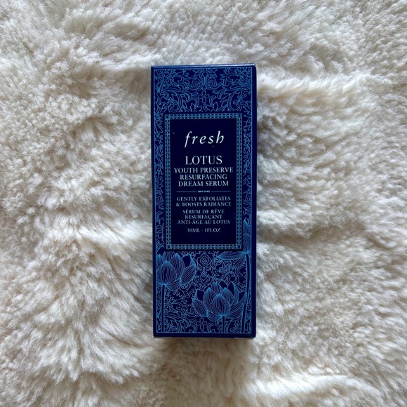 Fresh Lotus Youth Preserve Resurfacing Gentle Serum - Picture 3 of 3